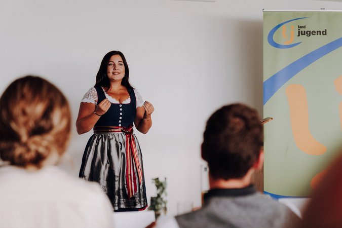 Bundesentscheid Reden - vorbereitete Rede über 18 Jahren