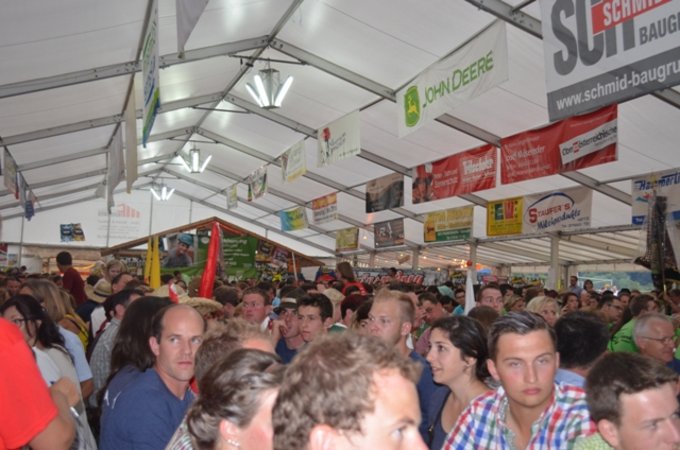 BE Sensenmähen: Siegerehrung